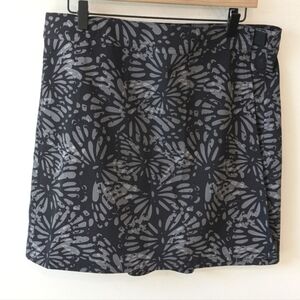Ripskirt Hawaii Women's Black Grey Floral Athletic Wrap Skirt Large Length 2